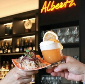Albertz. After Work